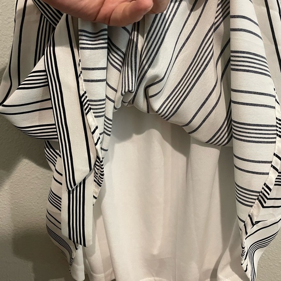 NWT Summer White and Navy Stripe Mini dress by She & Sky. Size M - Picture 5 of 7